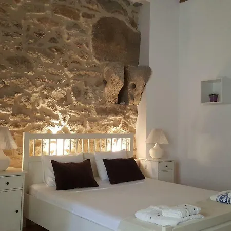 Antique In Galicia With Private Swimming Pool 別荘